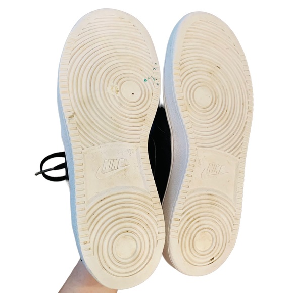 Nike Women's sz 9 Court Vision Low Black Sneaker Style #CD5434002 - Picture 11 of 11